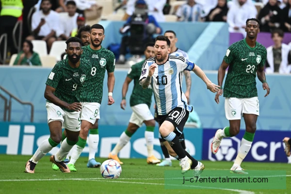 西班牙2022年世界杯7比0哥斯达黎加 头球与边路进攻全面打开